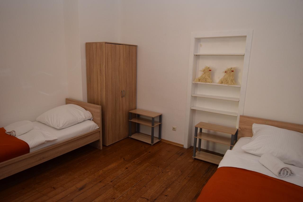 Apartment Ostendplatz Stuttgart Exterior foto